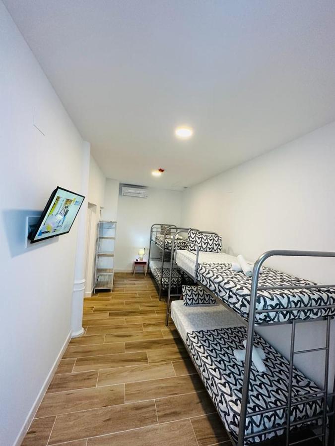 Hostel Costa-Luz Bejar 28-30 Huelva Exterior photo