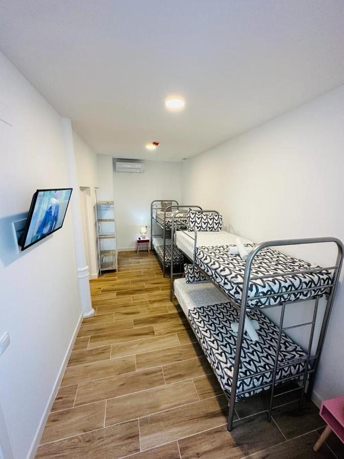 Hostel Costa-Luz Bejar 28-30 Huelva Exterior photo